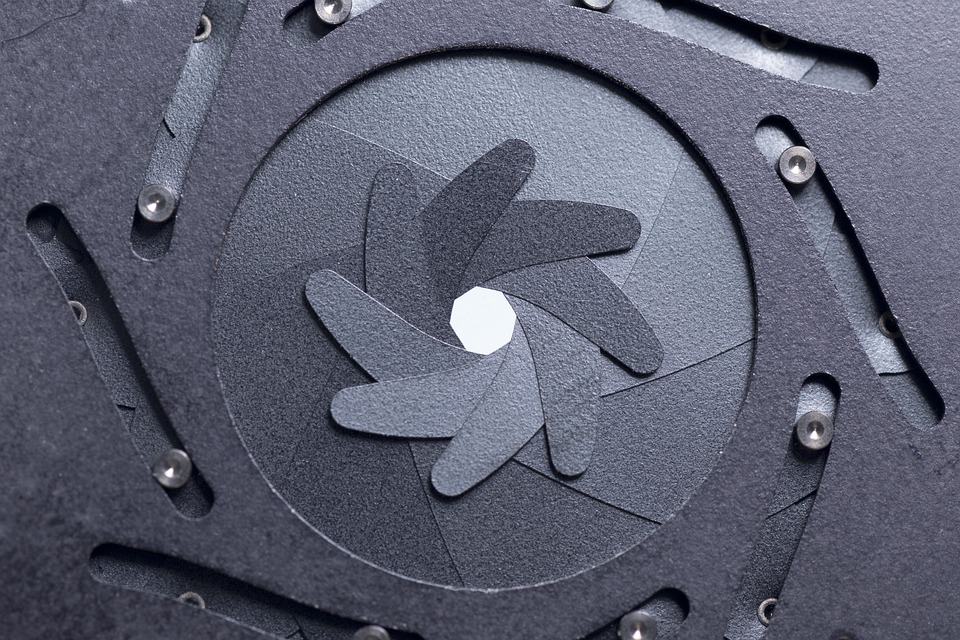 Leica 10月10日ドイツWetzlar Camera Auctionsに注目出品