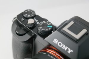 Sony 11月発表予定の次期カメラ DRAM不足で延期の可能性