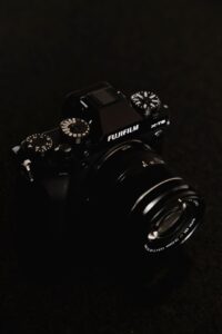 FUJIFILM X-T6の発売が予定よりも遅れていると報じられる