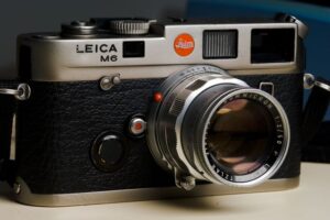 Leicaグループ 2025・26年度決算 売上3.8%減の5.73億ユーロ