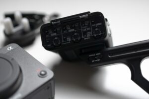 Sony FX5 ドイツの販売店が11月16日からの入手開始を案内 発売延期中のCinema Lineカメラ