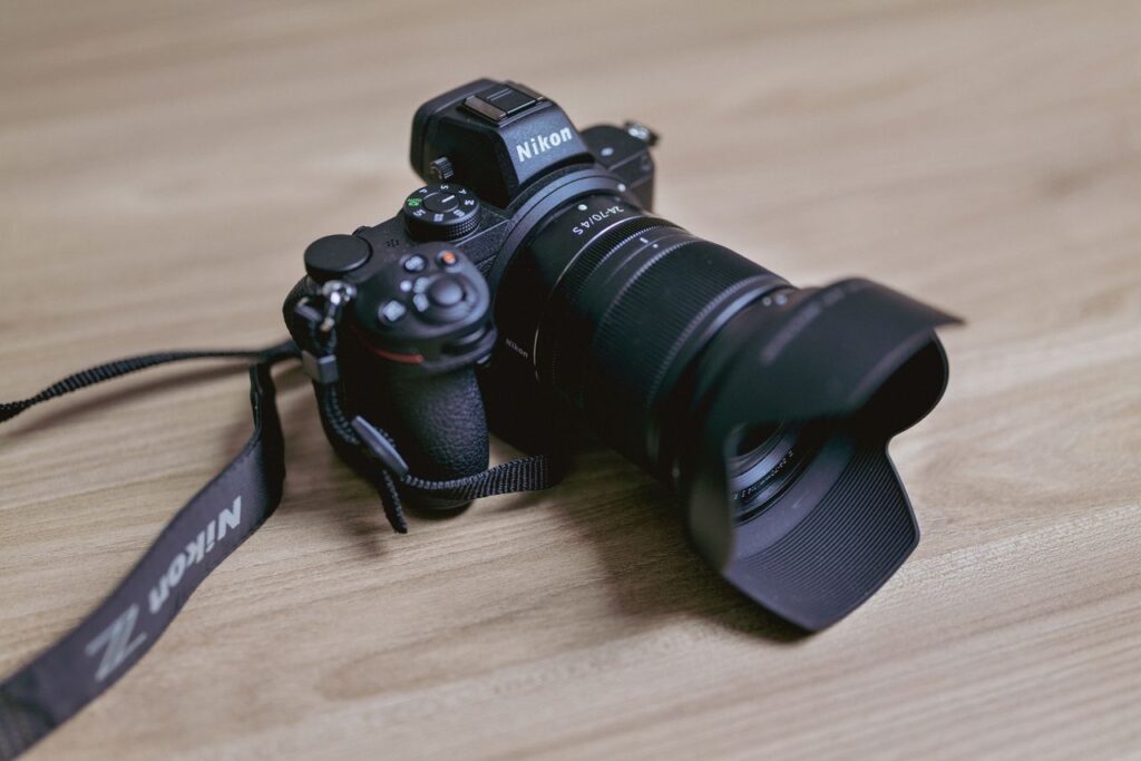 Nikon Z7 III 67MPグローバルシャッター機の噂 個人の映像制作者がクリスマス前の登場を主張
